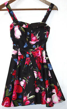 Varga Black Floral Swing Dress Sleeveless Sweetheart Neck 50s Pin‑Up Style S